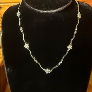 Elegant Silver Floral Necklace